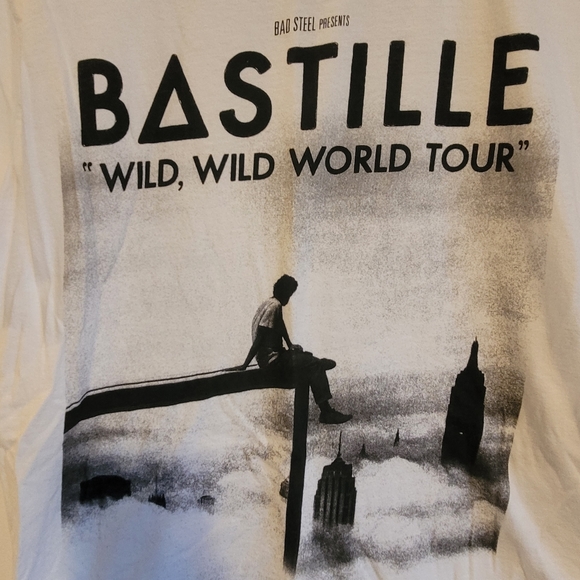 Bastille 2017 concert tshirt - Picture 2 of 6